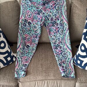 VGUC Lilly Pulitzer leggings size XL